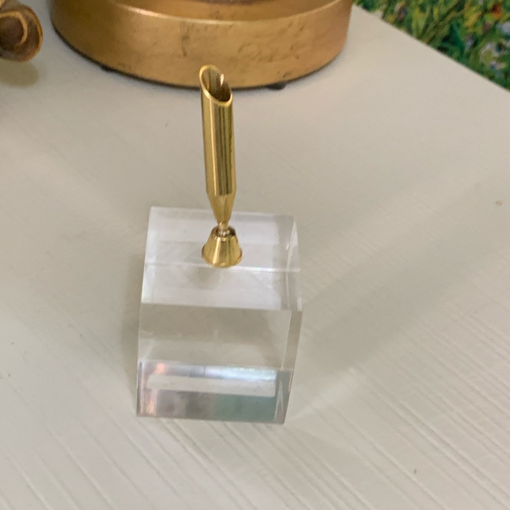 Z Galleris pen holder
